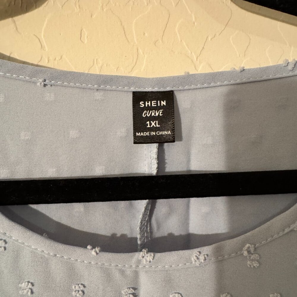 SHEIN Curve Blue Blouse | Textured Swiss Dot Roll-Tab Sleeve Top | Size 1XL - Picture 3 of 4
